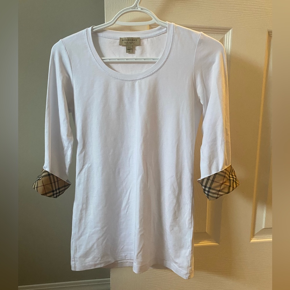 NWOT Authentic Burberry 3/4 length shirt